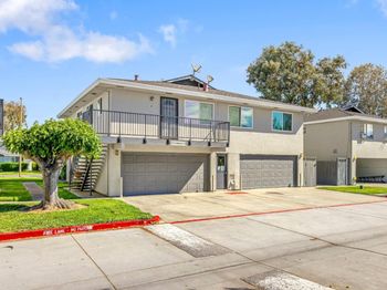 5578 Spinnaker Drive