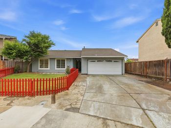 2598 Sierra Vista Court