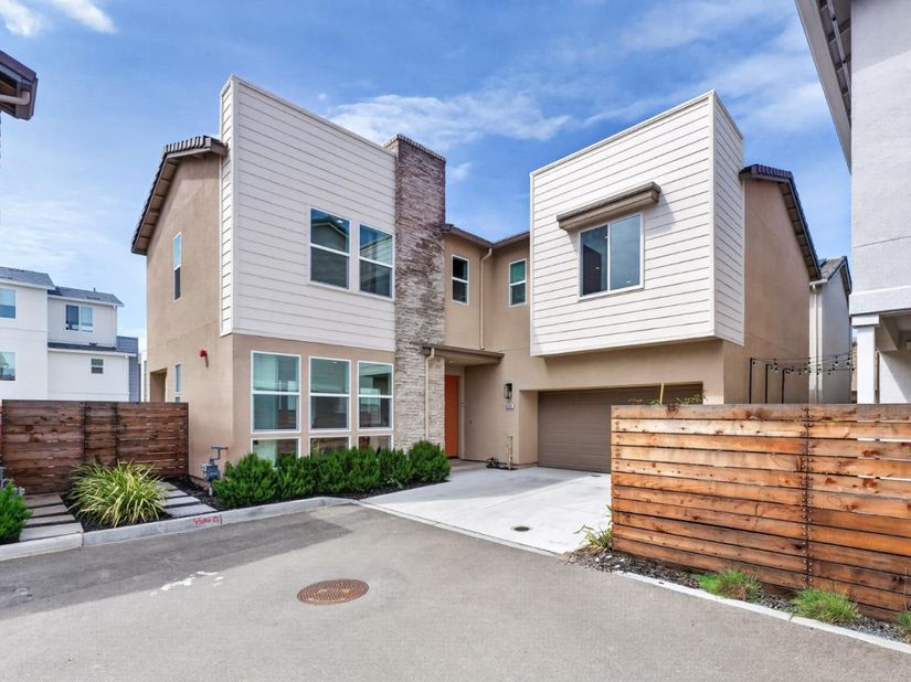 6236 Skyline Street, Dublin CA 94568