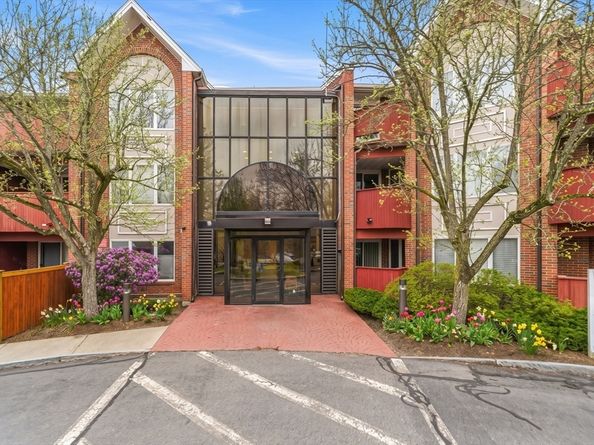 100 Rosemary Way 206, Needham MA 02494