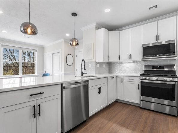 320 Middlesex Avenue B209, Medford MA 02155