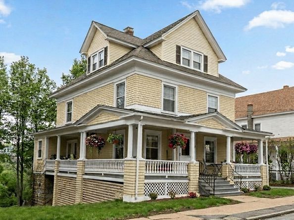 83 Chestnut Street, Gardner MA 01440
