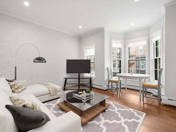 11 Dartmouth Pl 112, Boston MA 02116