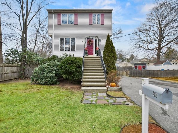 20 Fairfield Road, Wilmington MA 01887