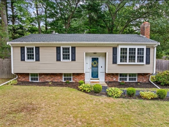36 Mayflower St, Kingston MA 02364