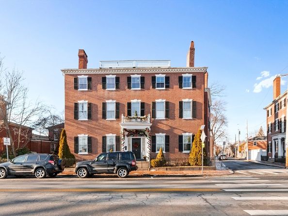 31 Washington Sq North 3, Salem MA 01970