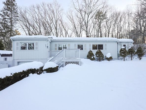 207 Eliot St, Ashland MA 01721