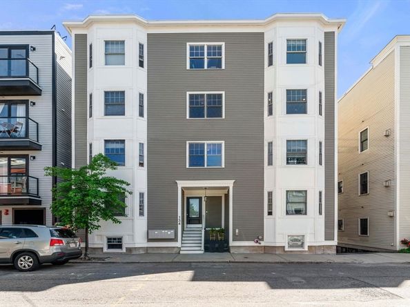 134-136 W 9th St 1, Boston MA 02127