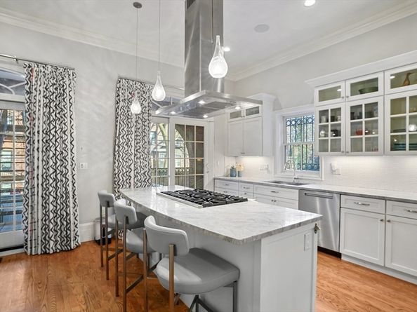 41 Worcester St 1, Boston MA 02118