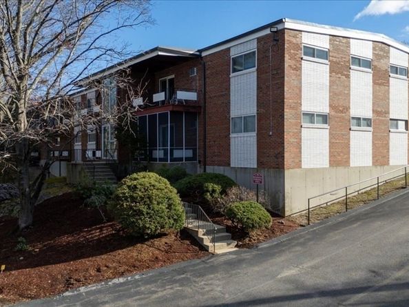 115 Grove St. 11., Boston MA 02132