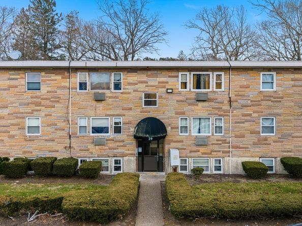 69 W Elm Ter 1, Brockton MA 02301