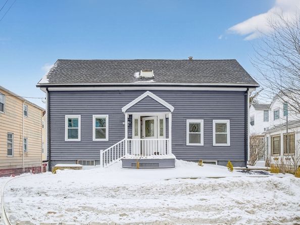 131 Adams St, Lynn MA 01902