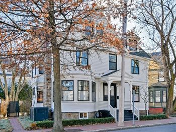 12 Martin Street