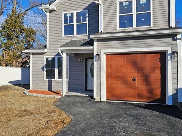 12 Benham Street, Worcester MA 01604