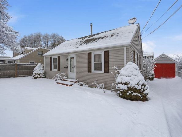 11 Archer Ave, Revere MA 02151