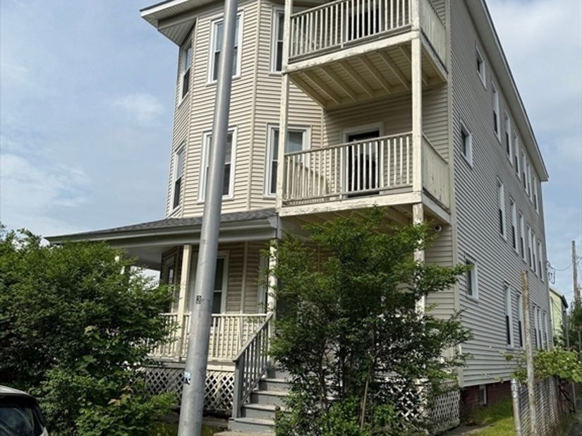 7 & 7.5 Hudson Street, Worcester MA 01609