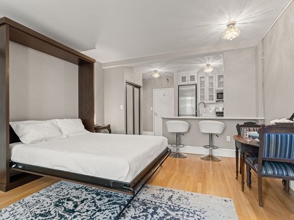 42 Eighth St. 4106, Boston MA 02129