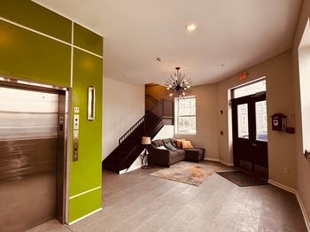 87 Parker St