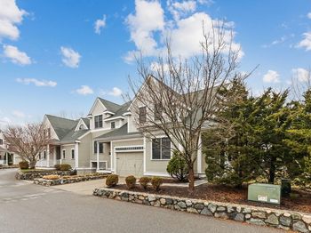 38 Courtyard Pl
