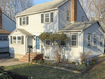 1 Gwinnett St