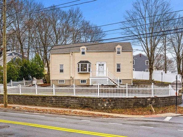 380 Cross Street, Winchester MA 01890