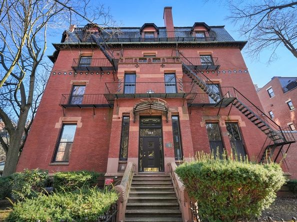 164 Marlborough St, Boston MA 02116