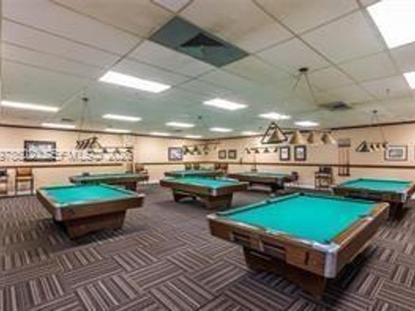 918 Twin Lakes Dr 8M, Coral Springs FL 33071