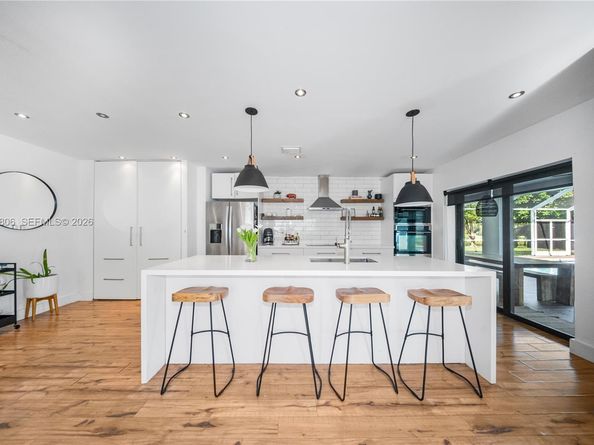 16900 SW 87th Ave, Palmetto Bay FL 33157