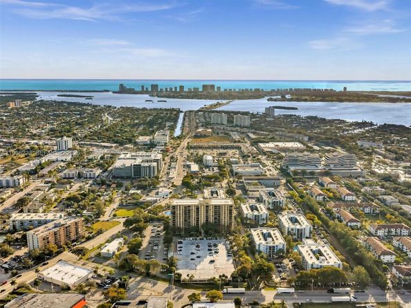 1470 NE 123rd St A813, North Miami FL 33161