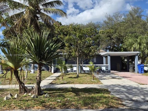 1711 NW 27th Ter, Fort Lauderdale FL 33311