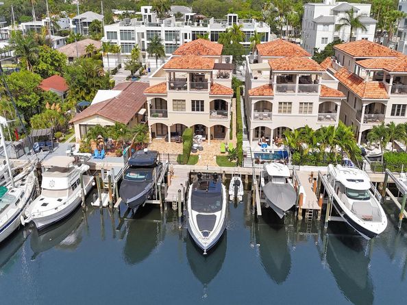 210 HENDRICKS Isle, Fort Lauderdale FL 33301
