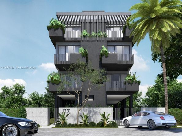 Undisclosed Address #A11979185, Miami Beach FL 33139