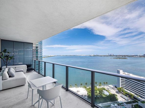 650 NE 32nd St 2101, Miami FL 33137