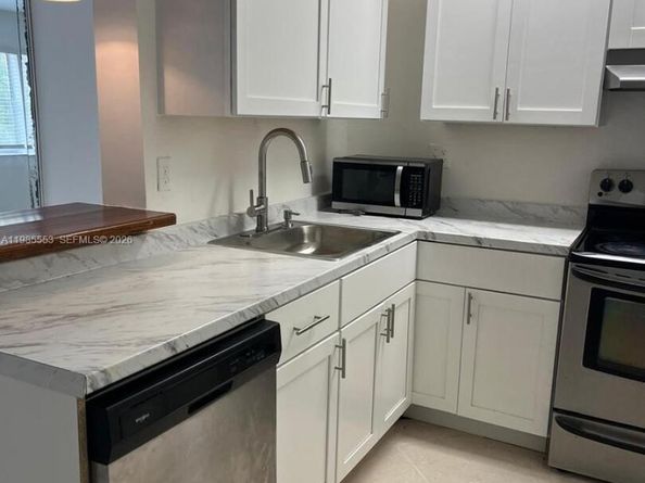 4354 NW 9th Ave 132D, Deerfield Beach FL 33064