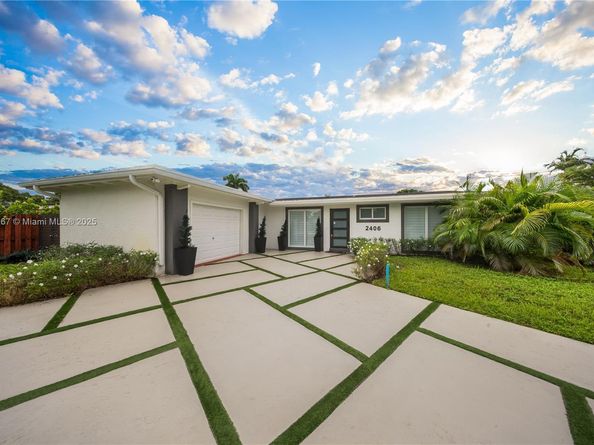 2406 Marathon Ln, Fort Lauderdale FL 33312