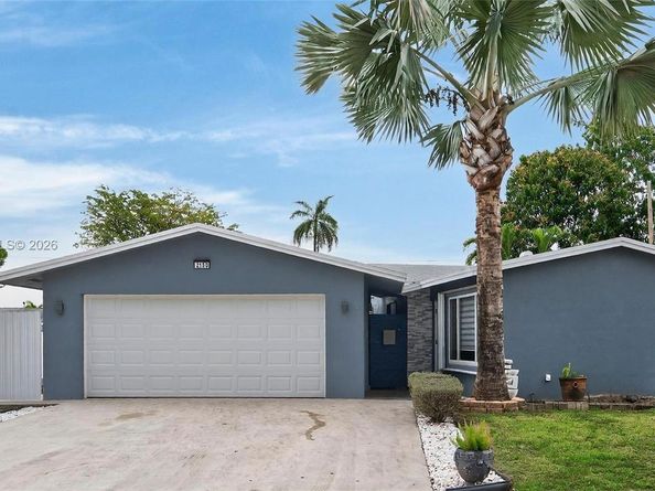 2150 SW 37th Ave, Fort Lauderdale FL 33312