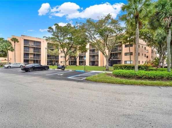 8730 SW 133rd Ave Rd 417, Miami FL 33183