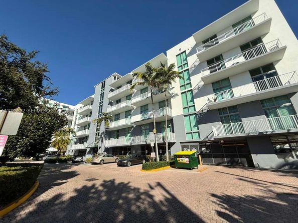2100 Van Buren St 501, Hollywood FL 33020