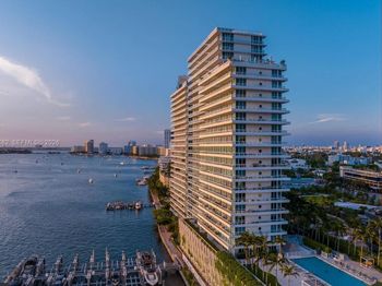 520 West Ave
