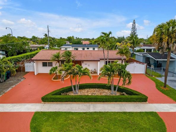 9625 SW 47th St, Miami FL 33165