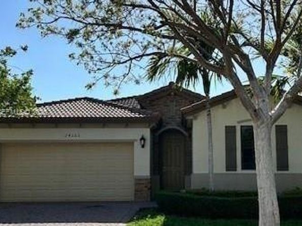 24162 SW 115th Ct, Homestead FL 33032