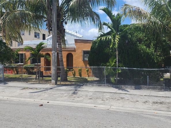 5428 NW 13th Ave, Miami FL 33142