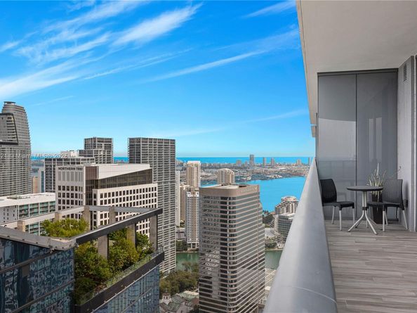 801 S Miami Ave 5209, Miami FL 33130