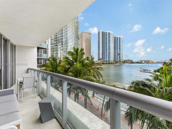 465 Brickell Ave 417, Miami FL 33131