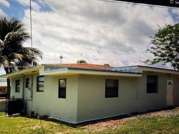 121 NW 188th St, Miami Gardens FL 33169