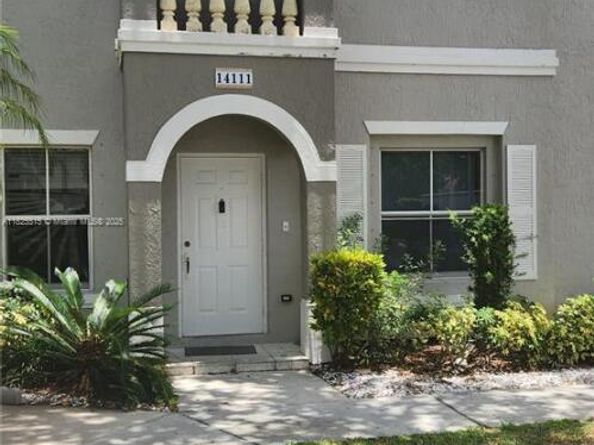 14111 SW 49th St 8, Miramar FL 33027