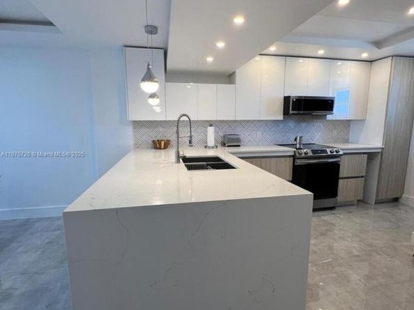 2903 N Miami Beach Blvd 1003, North Miami Beach FL 33160