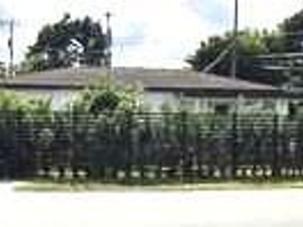 14200 Carver Dr, Miami FL 33176