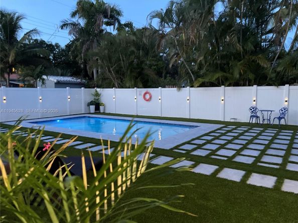 1551 Madison St, Hollywood FL 33020