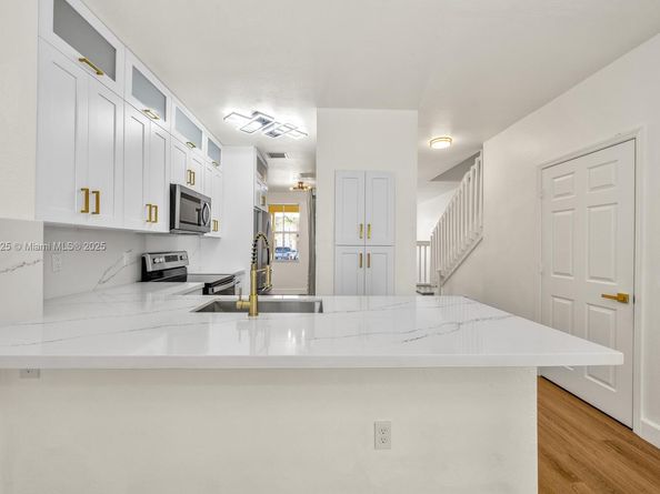 2928 SE 2nd St 5, Homestead FL 33033